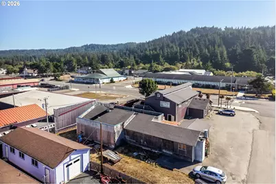 1205 Oregon St, Port Orford, OR 97465 - Photo 32