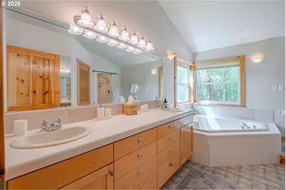 1352 Buhman Rd, Washougal, WA 98671 - Photo 28