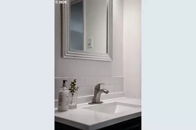 40 Crestfield Ct, Lake Oswego, OR 97035 - Photo 18