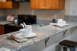 40 Crestfield Ct, Lake Oswego, OR 97035 - Photo 10