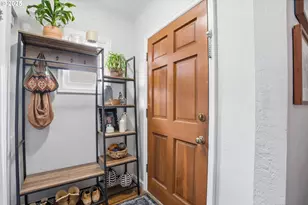 18085 SW Kinnaman Rd, Beaverton, OR 97078 - Photo 6