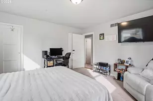 18085 SW Kinnaman Rd, Beaverton, OR 97078 - Photo 26