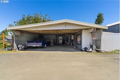 2478 Marion St, North Bend, OR 97459 - Photo 46