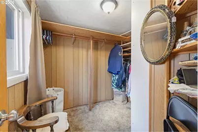 2478 Marion St, North Bend, OR 97459 - Photo 34