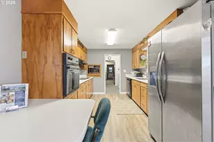 2478 Marion St, North Bend, OR 97459 - Photo 12