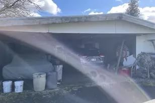 2478 Marion St, North Bend, OR 97459 - Photo 34