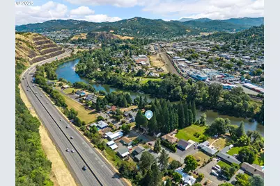 1525 Kendall St, Roseburg, OR 97471 - Photo 46