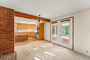 1525 Kendall St, Roseburg, OR 97471 - Photo 10