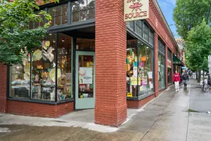 2087 NW Overton St, Portland, OR 97209 - Photo 34