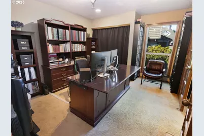 4050 Serango Ct, West Linn, OR 97068 - Photo 14