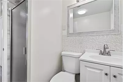 18624 SE Clinton St, Gresham, OR 97030 - Photo 26