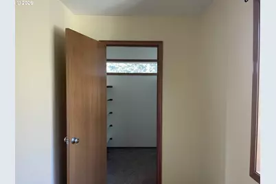 617 SW Monroe St, Sheridan, OR 97378 - Photo 24