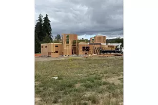4573 SW Monarch Ln, Wilsonville, OR 97070 - Photo 2