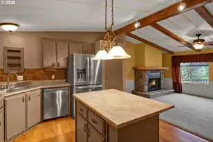 1200 E Central Ave, Sutherlin, OR 97479 - Photo 18