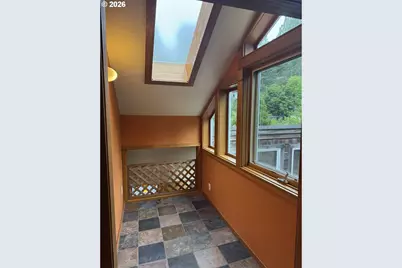 2359 Columbia St, Eugene, OR 97403 - Photo 22
