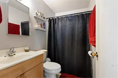 2730 W Sanders Ave, Roseburg, OR 97471 - Photo 24