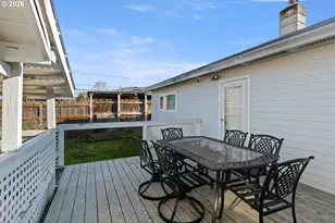 2730 W Sanders Ave, Roseburg, OR 97471 - Photo 40