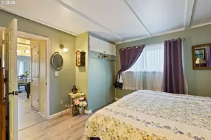 2730 W Sanders Ave, Roseburg, OR 97471 - Photo 20