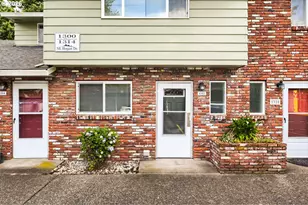 1312 NE Hogan Dr, Gresham, OR 97030 - Photo 2