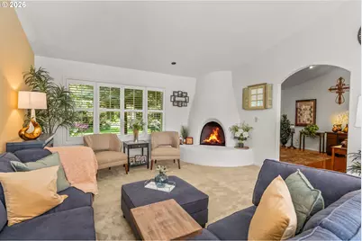18 Ridgewood Dr, Roseburg, OR 97471 - Photo 8