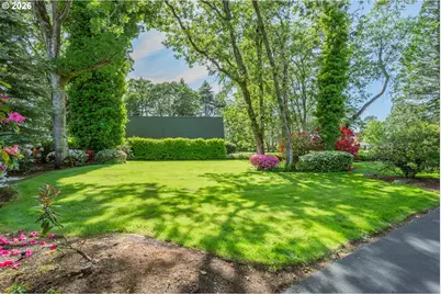 18 Ridgewood Dr, Roseburg, OR 97471 - Photo 4