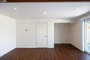 18695 SW Pike St, Beaverton, OR 97078 - Photo 16