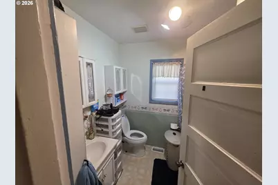 2107 N Terry St, Portland, OR 97217 - Photo 16