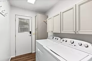 85676 Manchester Ln, Eugene, OR 97405 - Photo 18