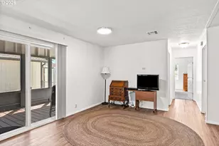 85676 Manchester Ln, Eugene, OR 97405 - Photo 14