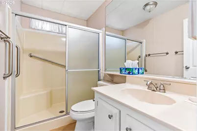85676 Manchester Ln, Eugene, OR 97405 - Photo 16