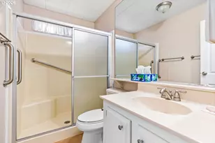 85676 Manchester Ln, Eugene, OR 97405 - Photo 16