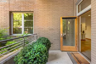 1120 NW Northrup St, Portland, OR 97209 - Photo 2