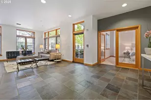 1120 NW Northrup St, Portland, OR 97209 - Photo 12
