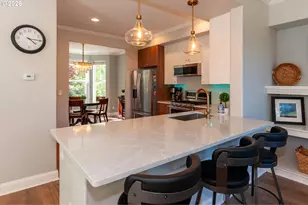 13162 SW Raptor Pl, Portland, OR 97223 - Photo 12