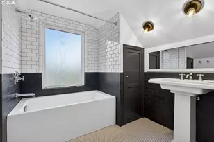 4225 SE Woodward St, Portland, OR 97206 - Photo 26