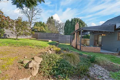 4225 SE Woodward St, Portland, OR 97206 - Photo 40