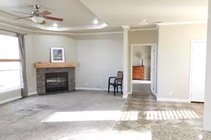 1903 Golden Way, The Dalles, OR 97058 - Photo 4