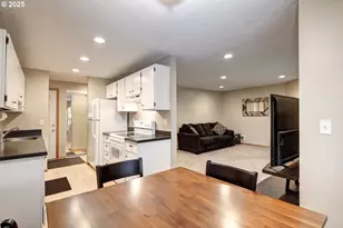 5150 NW Neakahnie Ave, Portland, OR 97229 - Photo 8