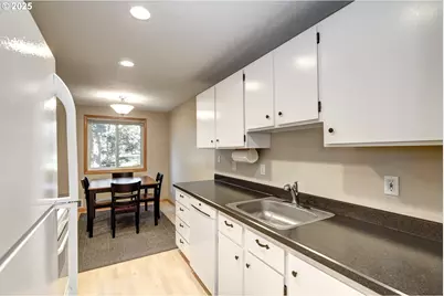 5150 NW Neakahnie Ave #40, Portland, OR 97229 - Photo 4