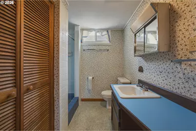 321 W 21st St, The Dalles, OR 97058 - Photo 40