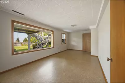 321 W 21st St, The Dalles, OR 97058 - Photo 36