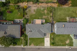 321 W 21st St, The Dalles, OR 97058 - Photo 4