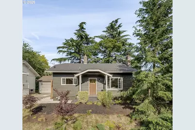 636 SE 68th Ave, Portland, OR 97215 - Photo 2