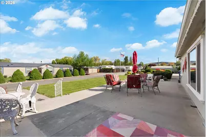 960 1/2 H St, Baker City, OR 97814 - Photo 4
