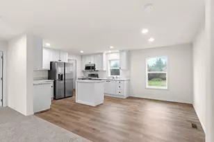 55556 SW Horner Ln, Gaston, OR 97119 - Photo 4