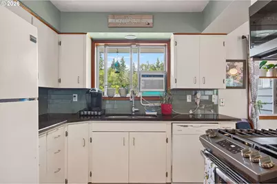 185 Inglewood Dr, Longview, WA 98632 - Photo 8