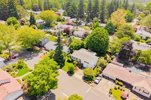 13490 NW Pettygrove St, Portland, OR 97229 - Photo 30