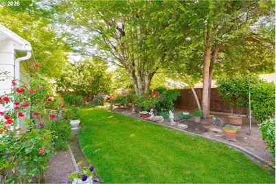 13490 NW Pettygrove St, Portland, OR 97229 - Photo 24