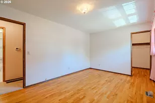 13490 NW Pettygrove St, Portland, OR 97229 - Photo 16