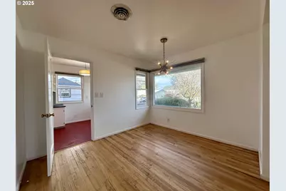 1532 E 10th St, The Dalles, OR 97058 - Photo 20